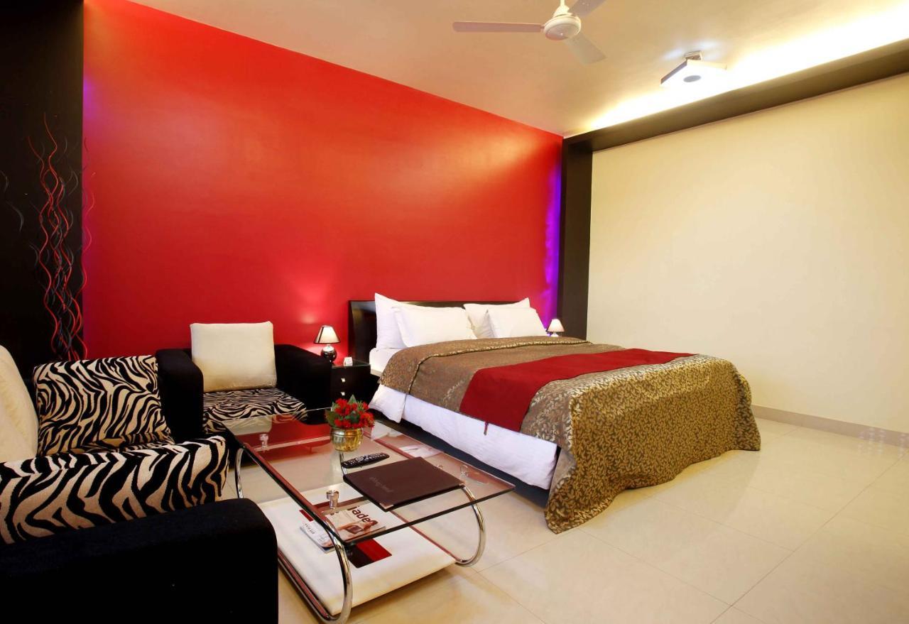 Shivoy Hotel Gorakhpur Εξωτερικό φωτογραφία